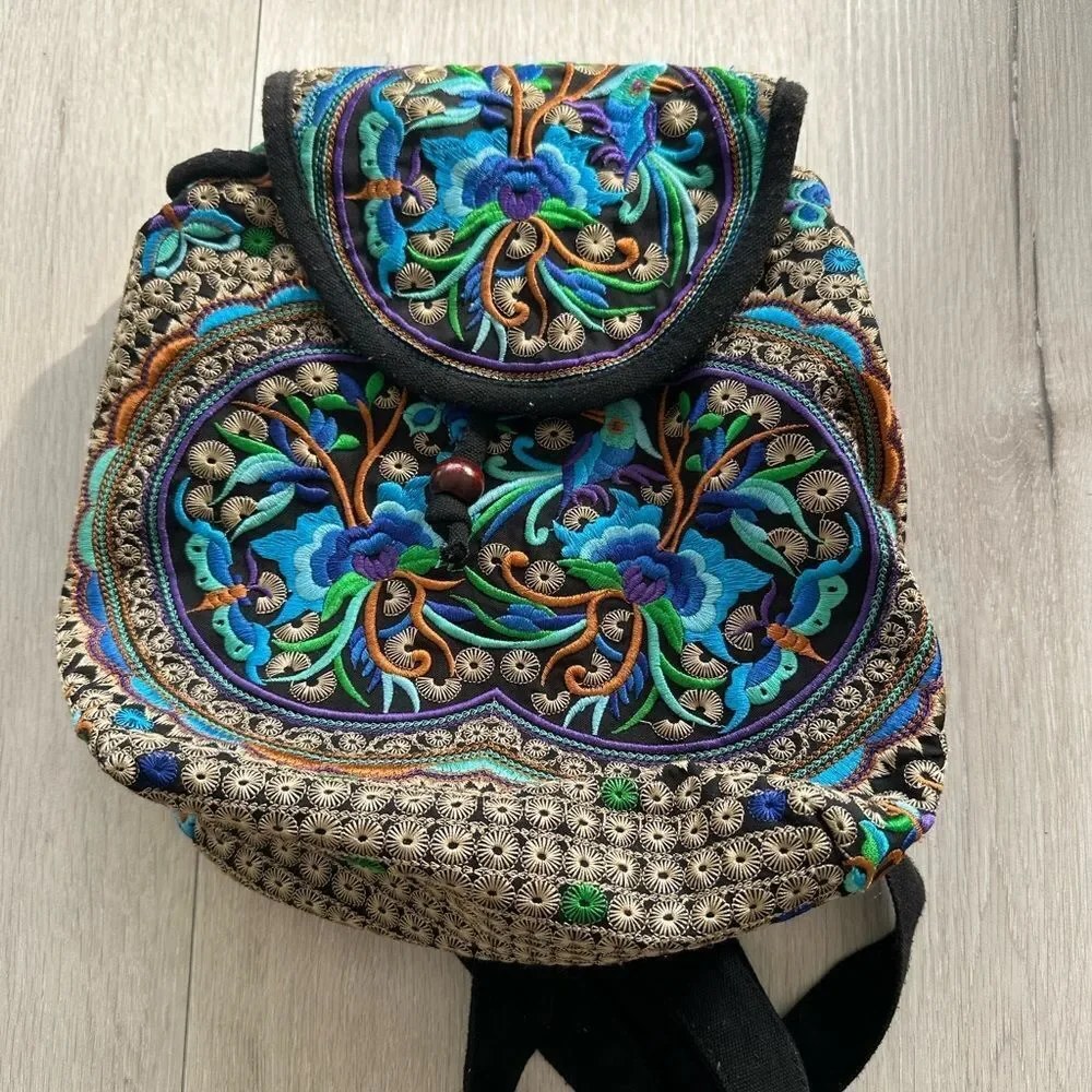 Goodhan Embroidered Bohemian Canvas Backpack Purse Blue/Purple Floral EUC